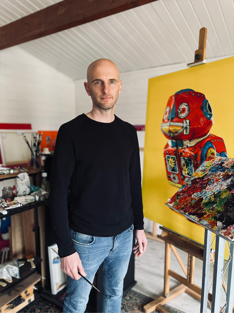 Gary Armer Contemporary Artist in his Studio